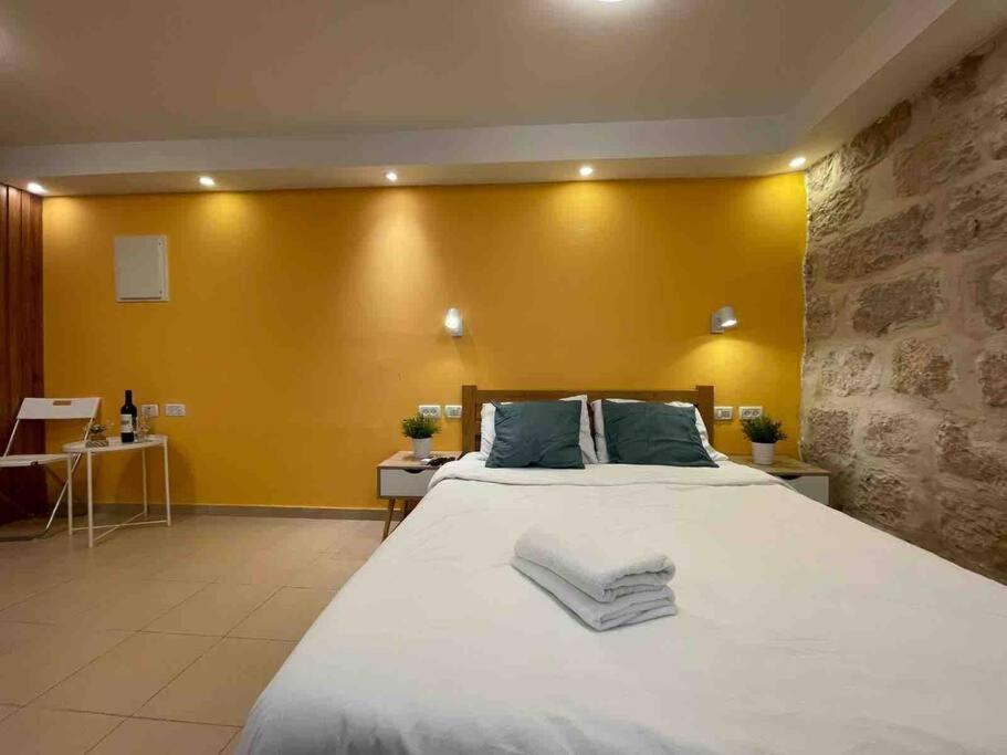 Gorgeous Studio , Market Location , Stone House Jerusalem Exteriör bild